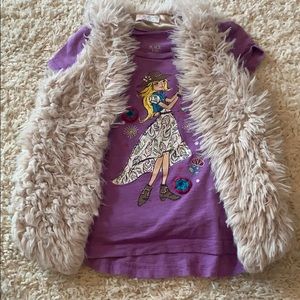 Children’s place size 5/6 shirt and vest set